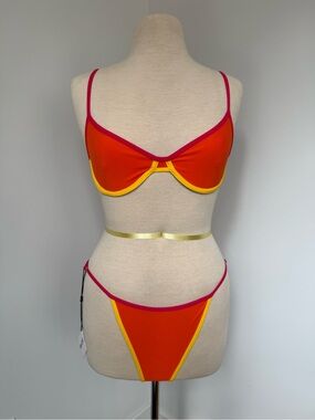Skatie Tampico Bikini (Small top, Medium bottom)